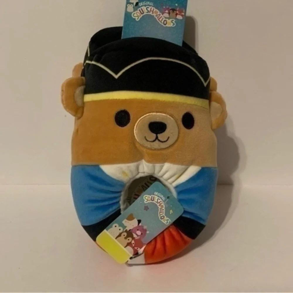NWT. SQUISHMALLOWS Nutcracker Slippers